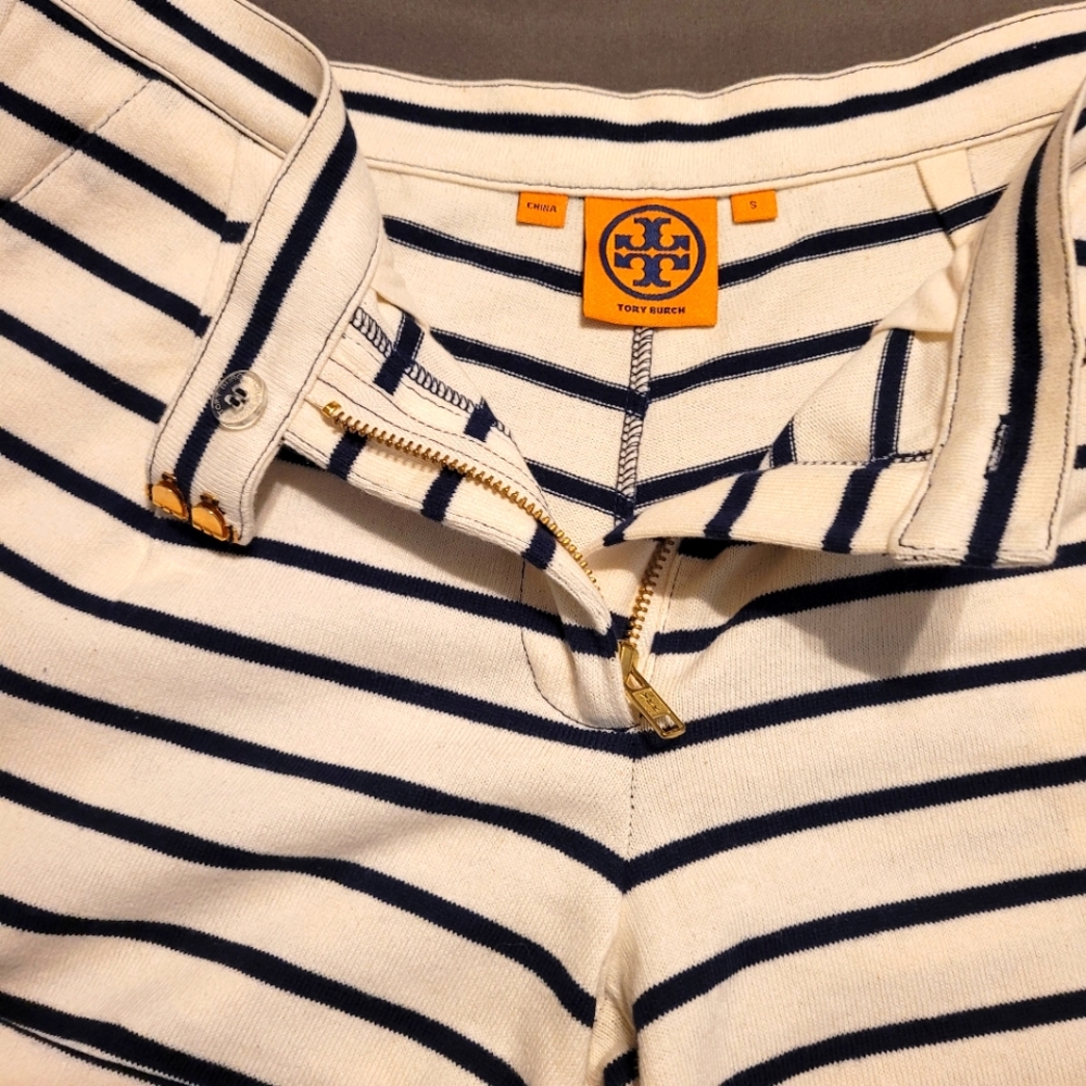 Tory Burch shorts (GUC)